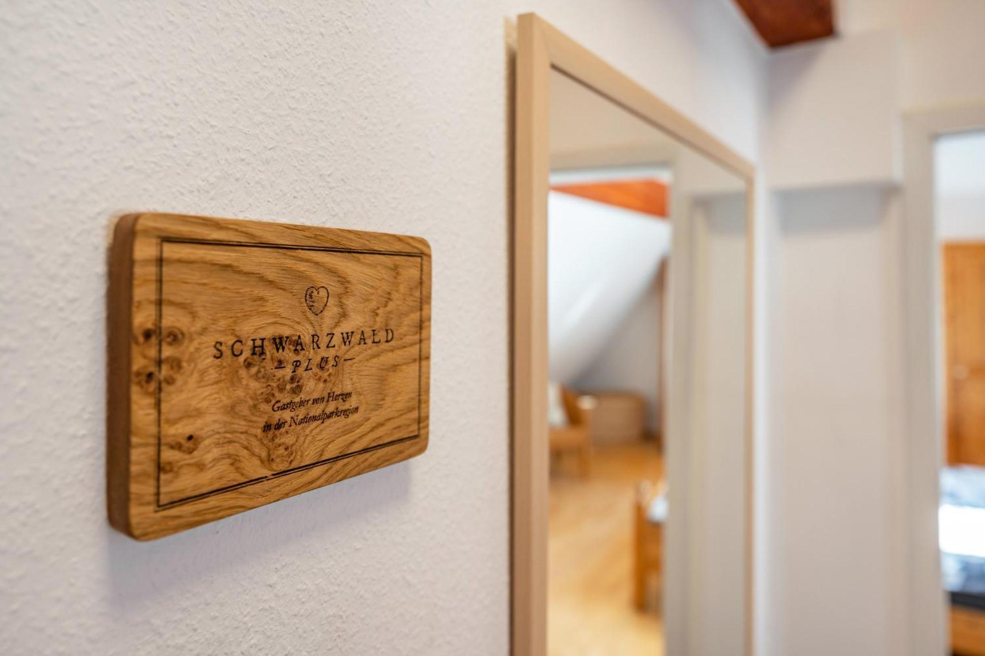 Appartement Schwarzwaldnest à Bad Wildbad Extérieur photo